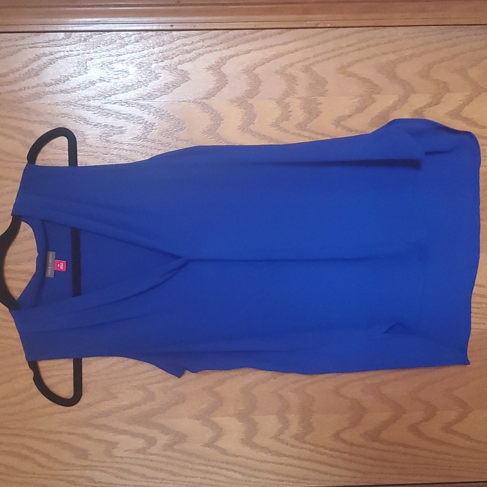 Classic, flowy sleeveless blouse